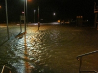 Bild 1 von Nächtliches Hochwasser ist überstanden