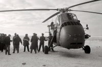 Bild 4 von Im Eiswinter vor 50 Jahren sicherten Hubschrauber die Inselversorgung