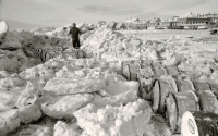 Bild 7 von Im Eiswinter vor 50 Jahren sicherten Hubschrauber die Inselversorgung