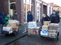 Bild 0 von Juister Schüler brachten 23 Kartons mit Sachspenden auf den Weg