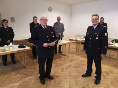 Bild 0 von Wilhelm Arneke ist 70 Jahre Mitglied in der Juister Feuerwehr