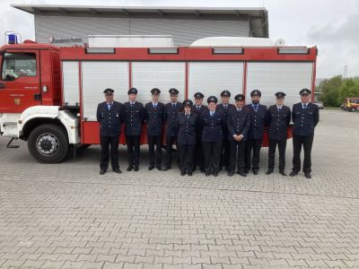 Bild 0 von Zukünftige Juister Feuerwehrleute fuhren zur Prüfung nach Georgsheil