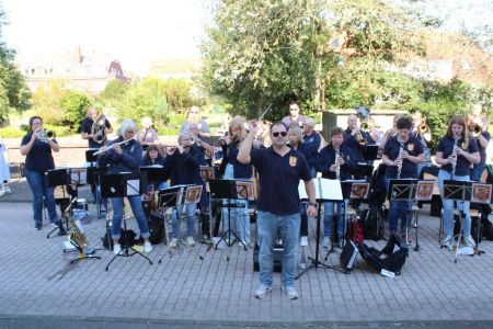 Bild 0 von "Juister Erntedankfest" findet bei Superwetter statt