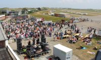 Bild 0 von Juistival: Samstag – Flugplatzkonzert gehört jedes Mal dazu