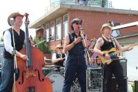Bild 1 von Juistival: Samstag – Flugplatzkonzert gehört jedes Mal dazu