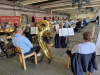 Bild 1 von Musikzug und Feuerwehrdelegierte unterwegs nach Norderney