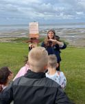 Bild 1 von Grundschüler der Inselschule Juist entdecken das Wattenmeer