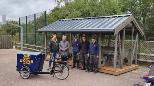 Bild 0 von Lernen unter freiem Himmel dank Outdoorklassenzimmer möglich