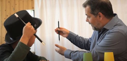Bild 0 von „Abrakadabra“: Kinder entdecken Illusionen und Zauberei