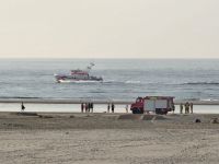 Bild 6 von Dramatische Szenen mit glücklichem Ausgang am Strand