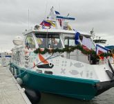 Bild 2 von  Taufe der „Meine Fähre 2“ in Norddeich feierlich vollzogen