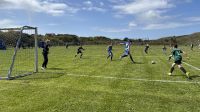 Bild 7 von Freundschaftsspiel sorgt für Fußballstimmung im „Dünenkessel“