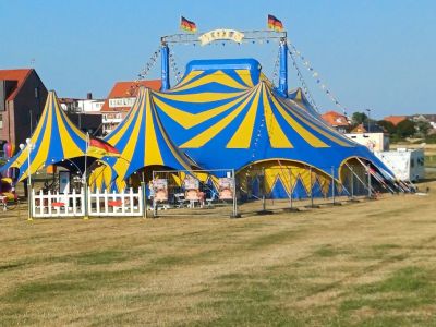 Bild 0 von Zirkus Trumpf gastiert auf Juist