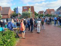 Bild 3 von Viele Teilnehmer kamen am Montagabend zum Fest im Loog
