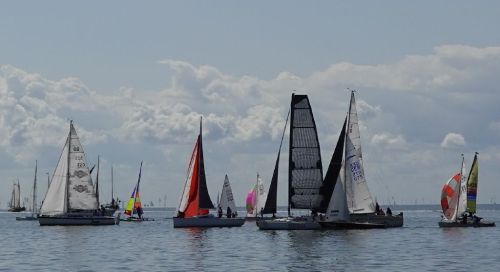 Bild 0 von  70. Jubiläumsregatta auf dem Juister Watt mit wenig Wind