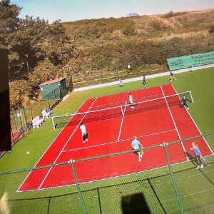 Bild 0 von Tennisnachwuchs aus Niedersachsen und Bremen trainiert auf Juist